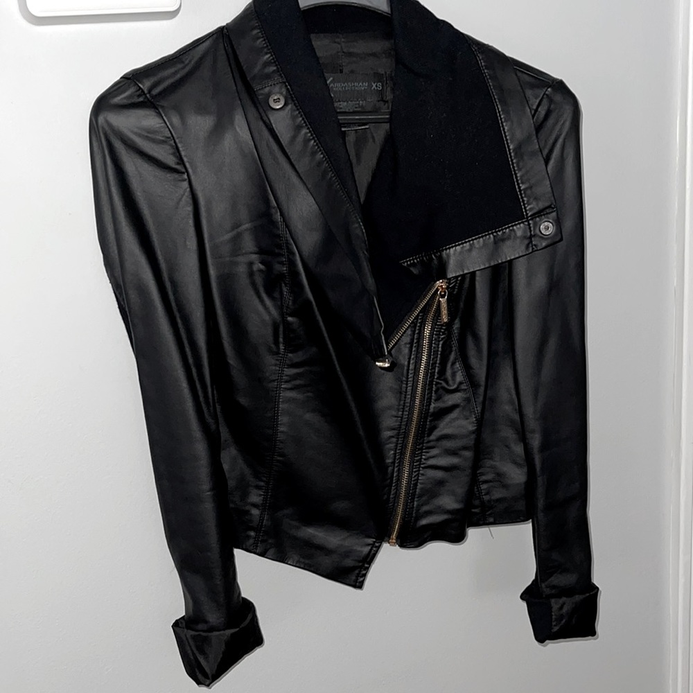 Leather jacket 🖤